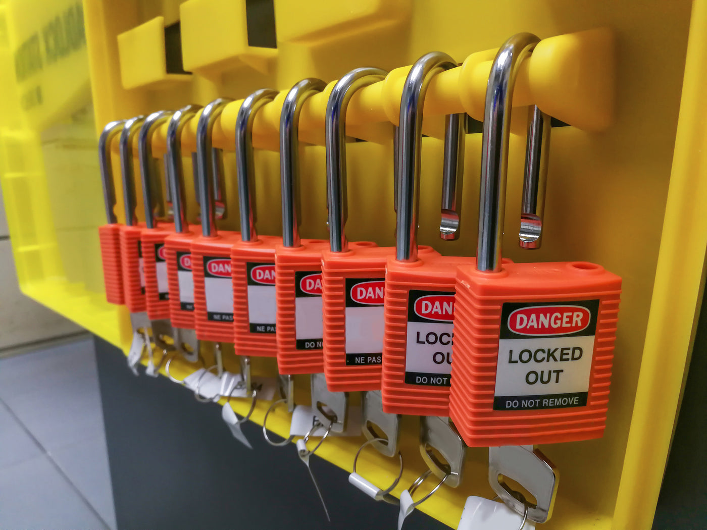 Optimizing Safety: Lockout Stations in LOTO Procedures