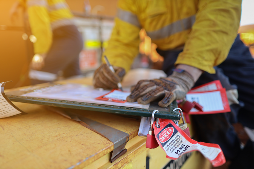 Lockout Tagout: A Complete Guide for UK & EU Workplaces – The Lock Box